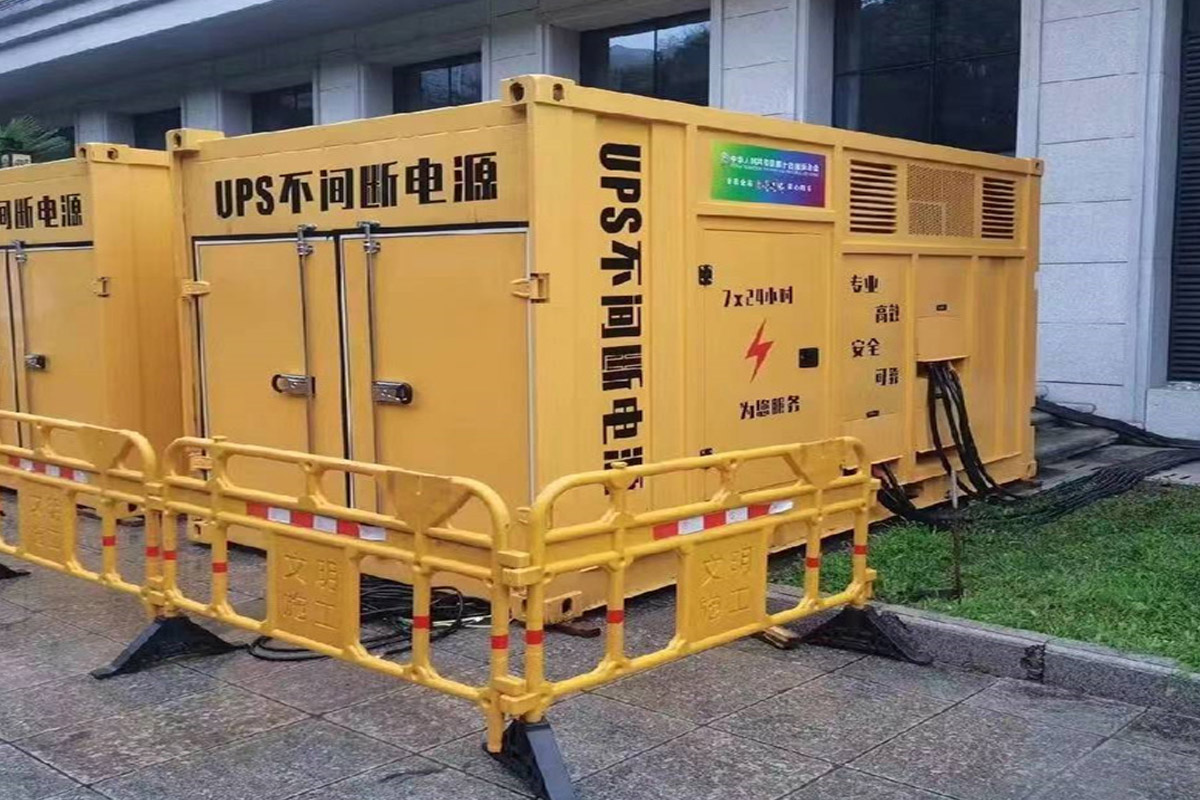 琼山发电机租赁施工现场
